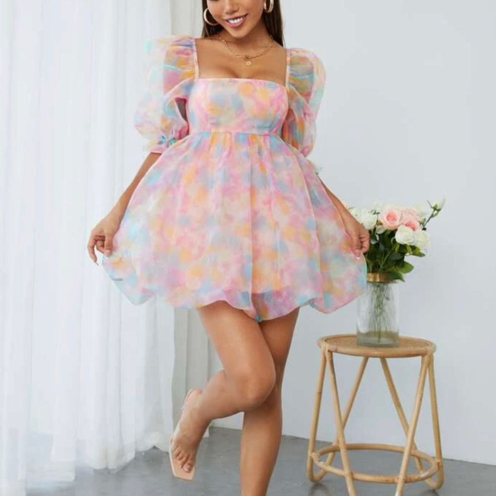 Pure pink poofy sleeve dress